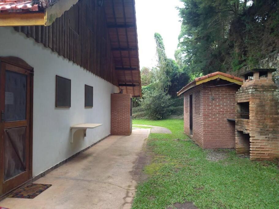 Casa Em Monte Verde-mg Acomoda 15 Pessoas Holiday home *