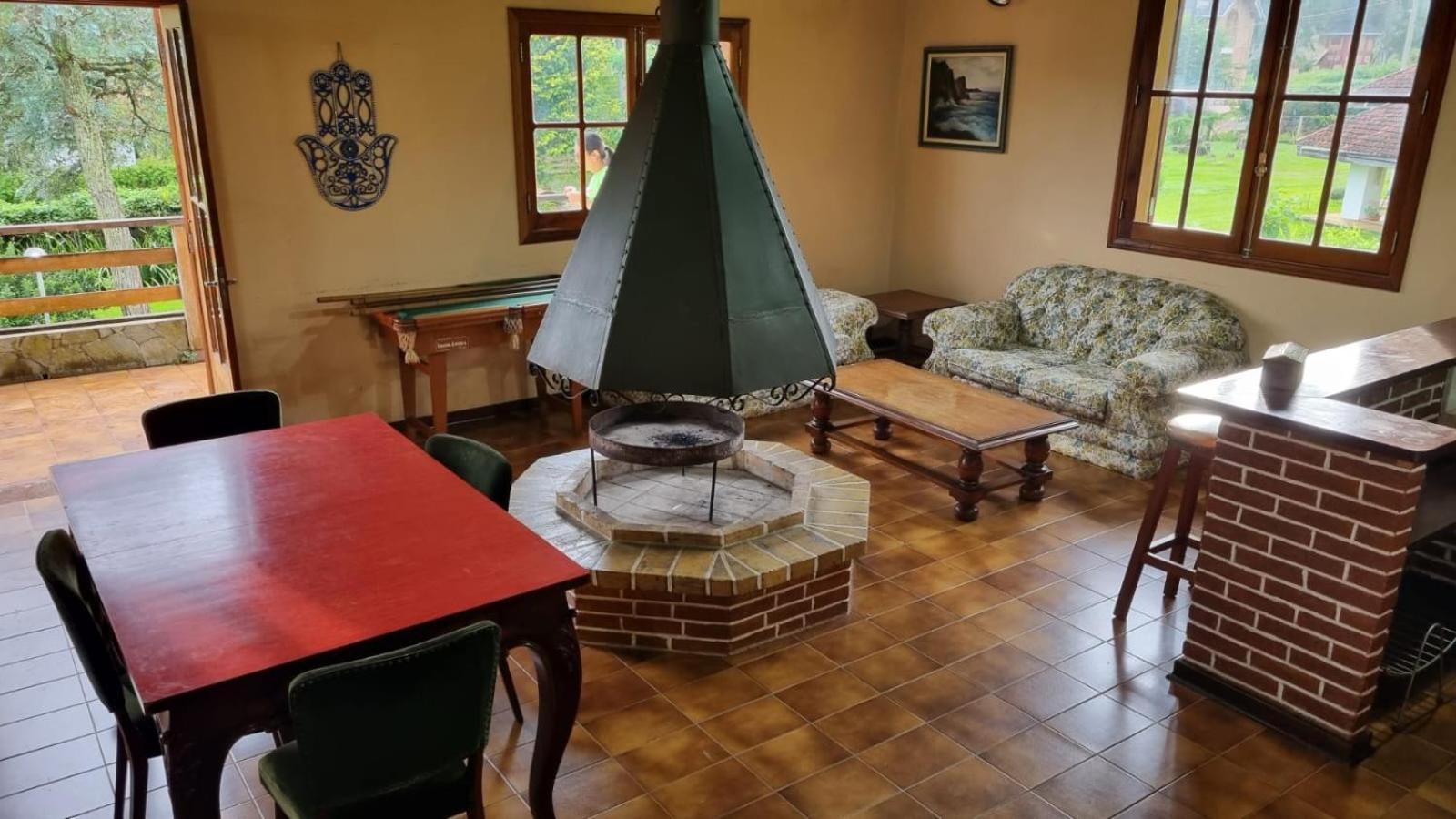 Casa Em Monte Verde-mg Acomoda 15 Pessoas * Monte Verde (Minas Gerais)